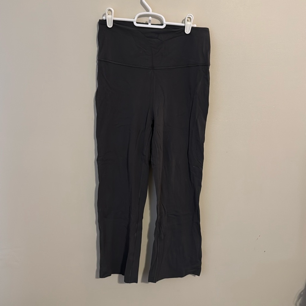 Lululemon flared crop